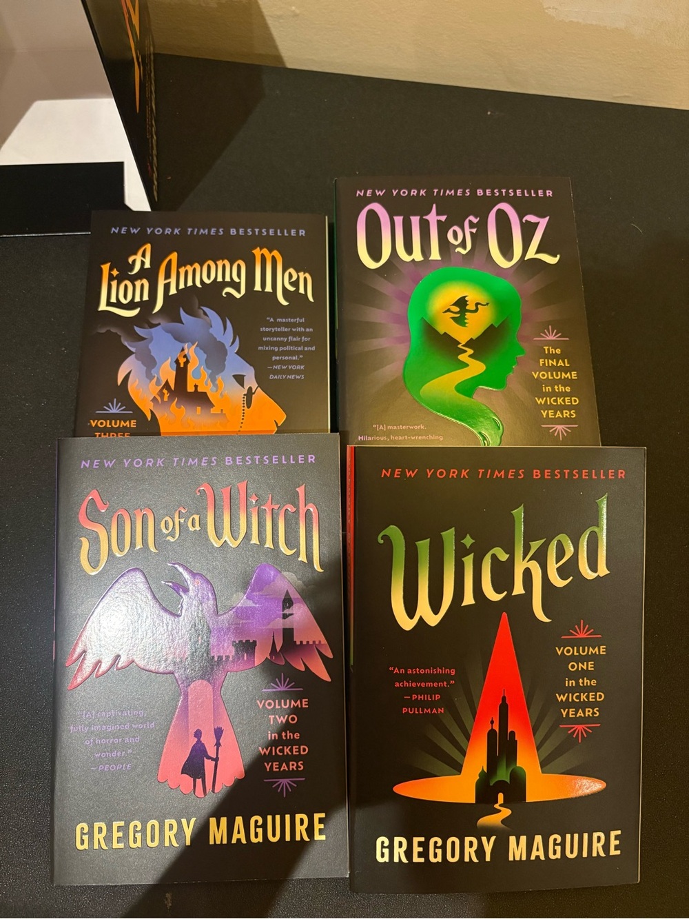 Wicked full set by Gregory Maguire